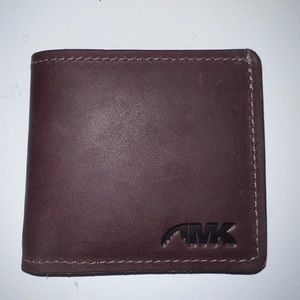 Mountain Khakis NWOT Men’s Brown Bifold Leather Wallet